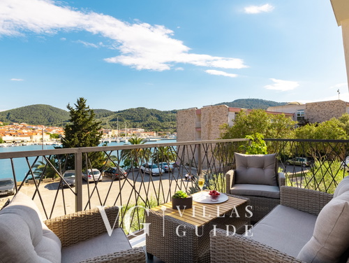 Villa Marija with sea view
