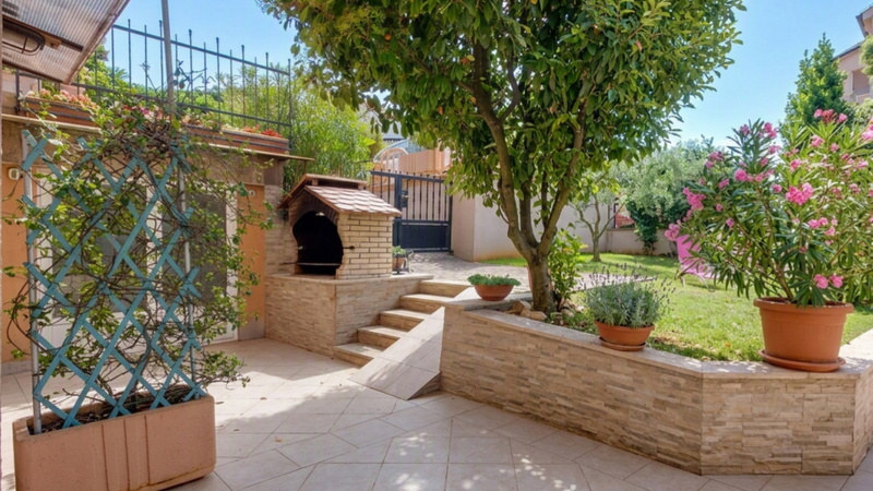 Apartment Oliva