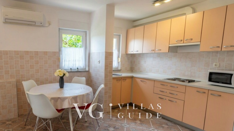 Apartment Oliva