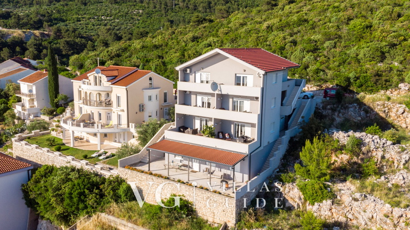 Apartman Arapović 5 Garten und Außenbereich