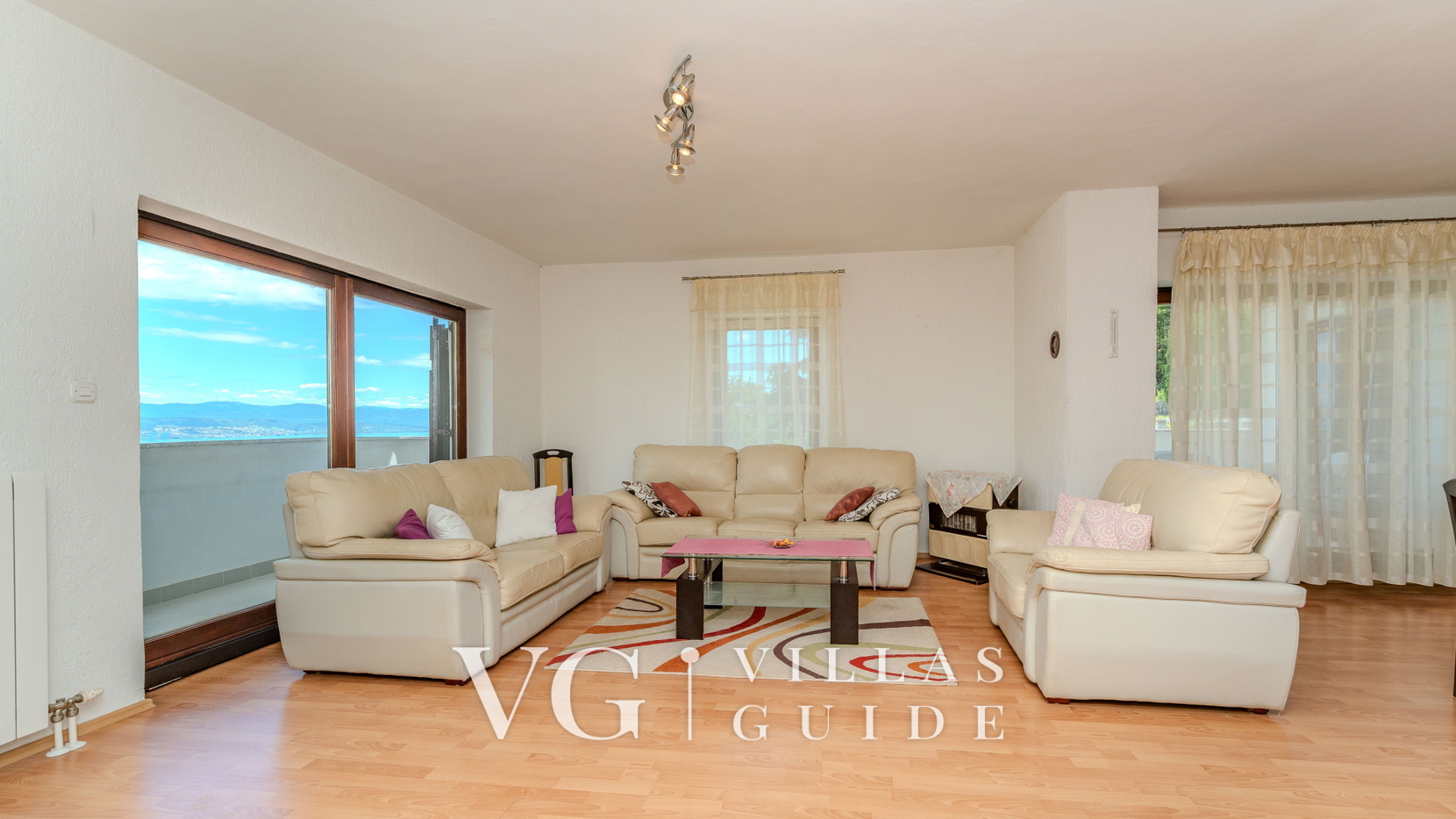 Holiday home Anica -Opatija-Poljane Wohnzimmer