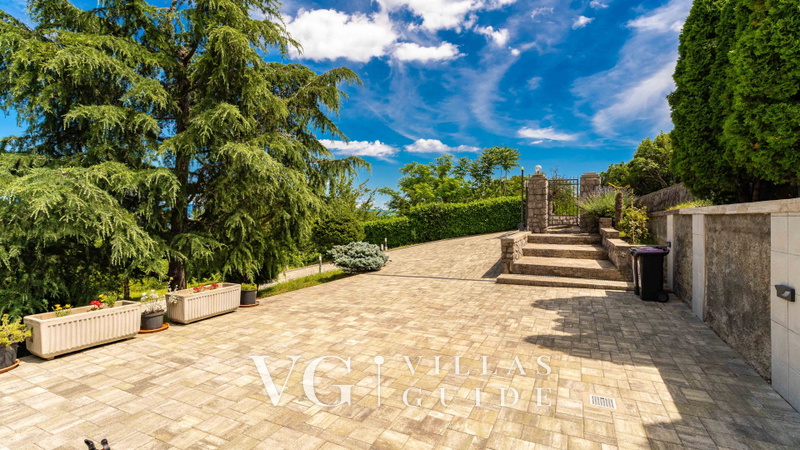 Holiday home Anica -Opatija-Poljane Garten und Außenbereich