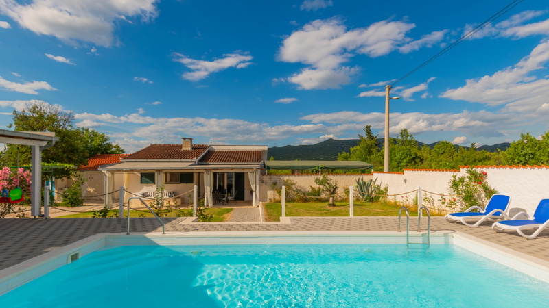 Villa Mili
