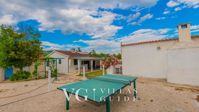Villa Mili
