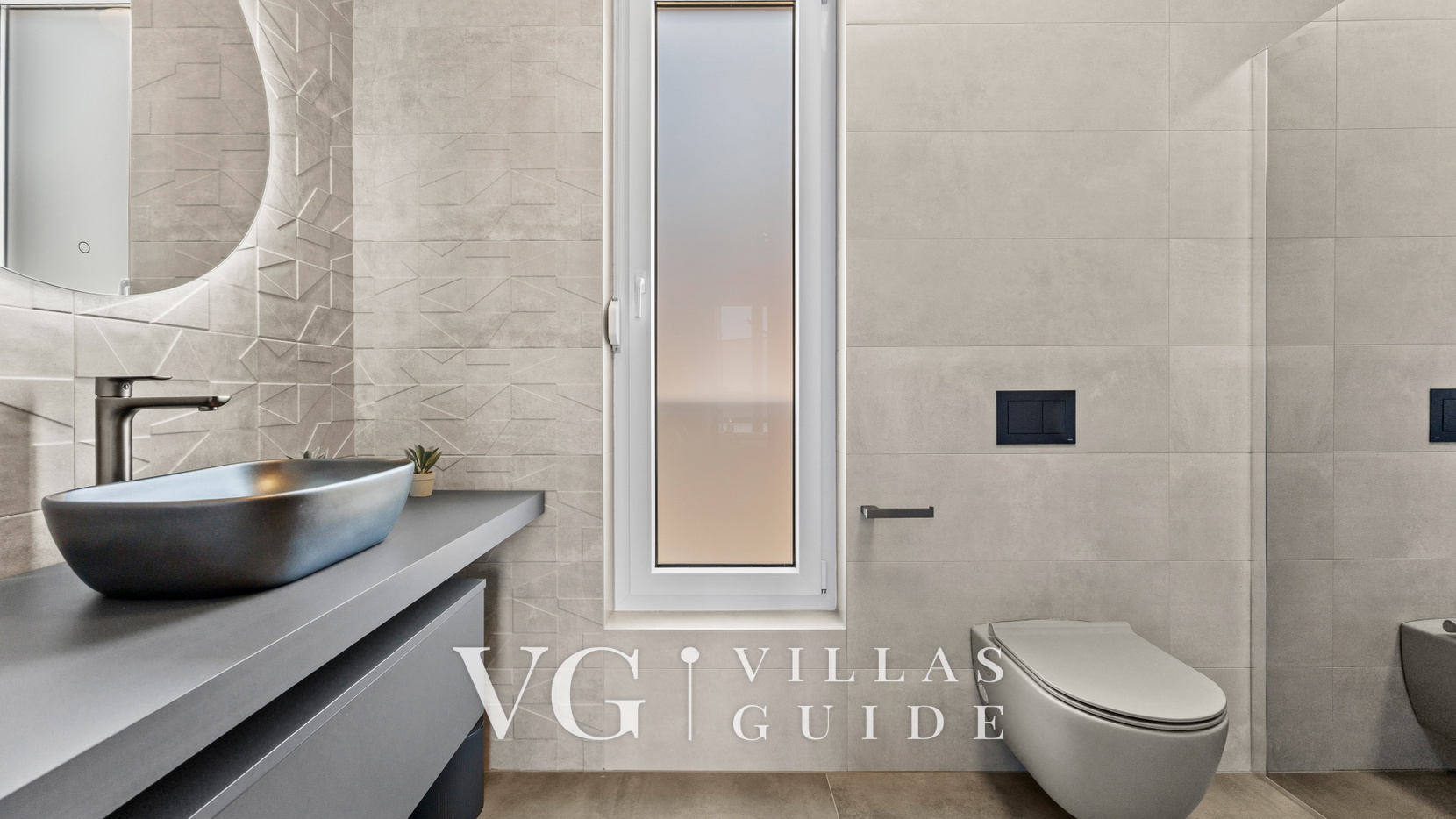 Villa Delecto Bathroom