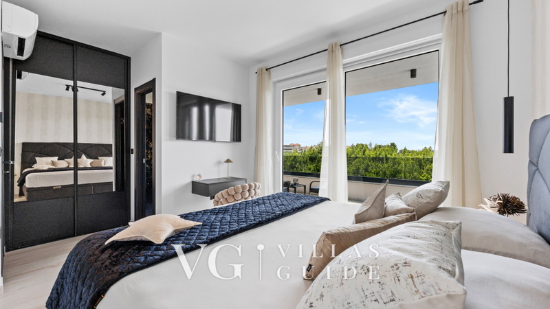 Villa Delecto Bedroom