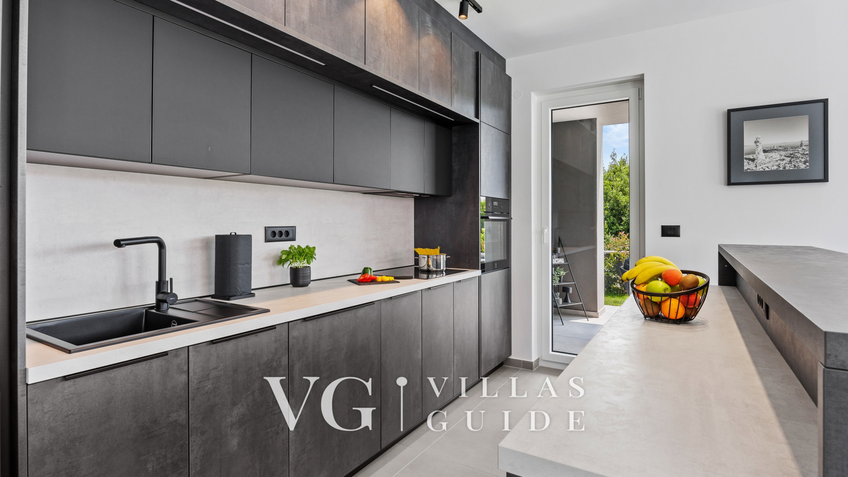 Villa Delecto Kitchen