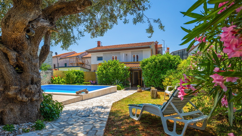 Villa Rossy
