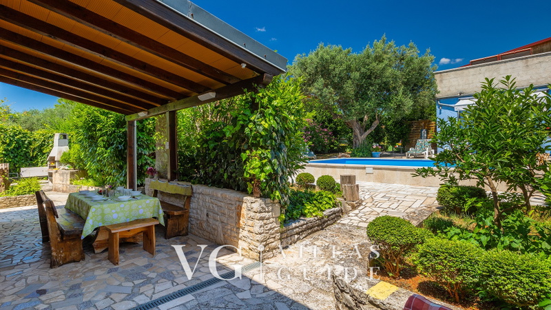 Villa Rossy Additional content