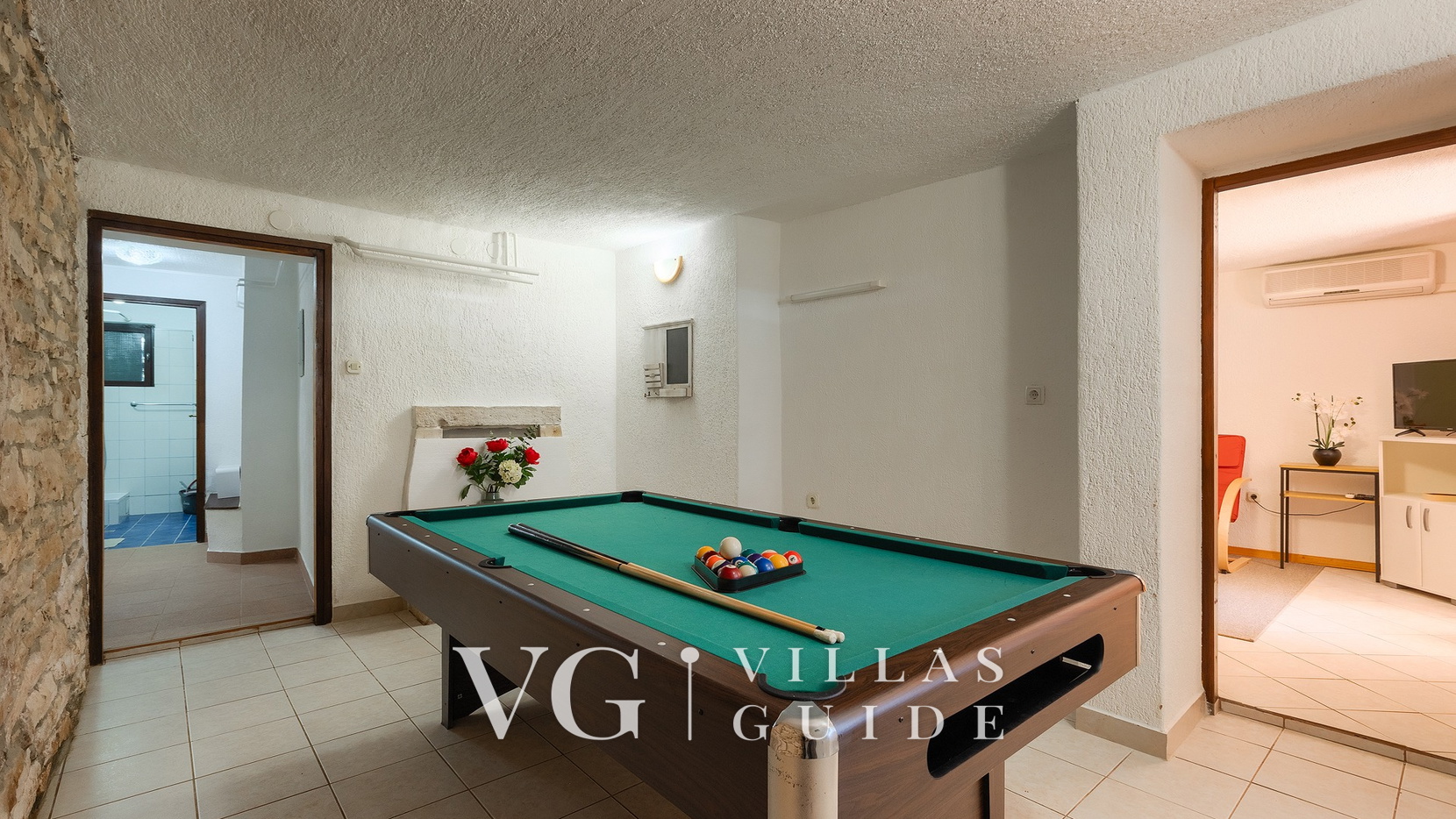 Villa Rossy Additional content