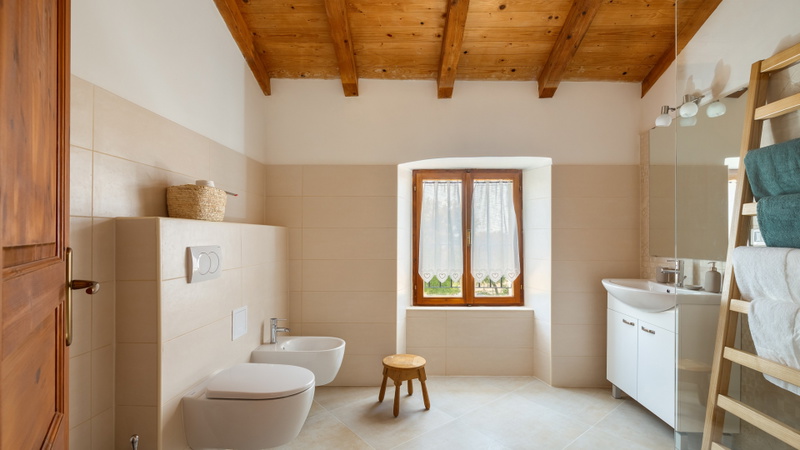 Old House Grota