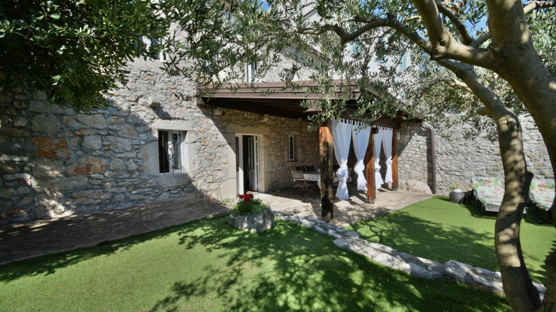Casa Bura