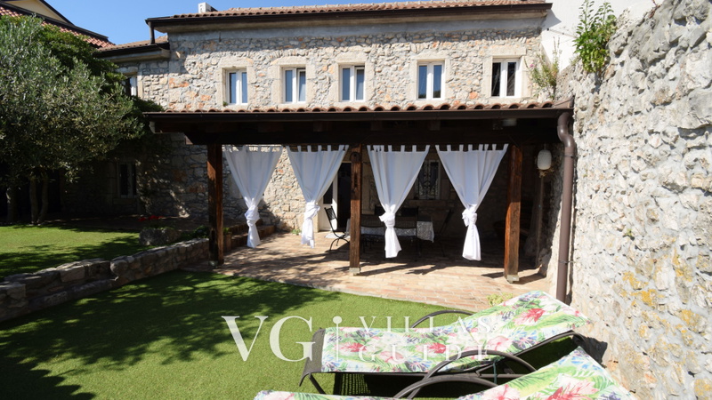 Casa Bura