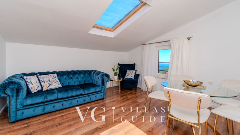 Kvarner Sky View Resort-Astra Living room