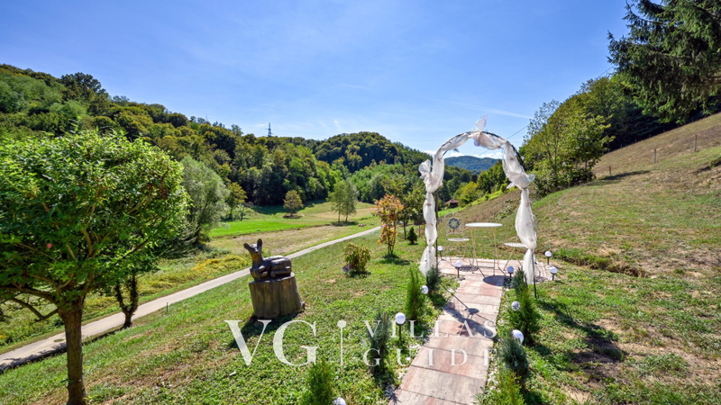 Villa Lasovic Garden and property exterior