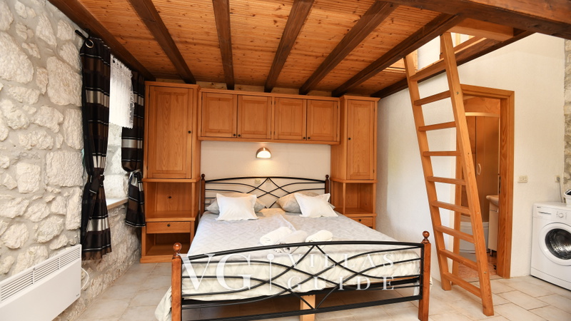 Holiday Home Volat -Baška Voda