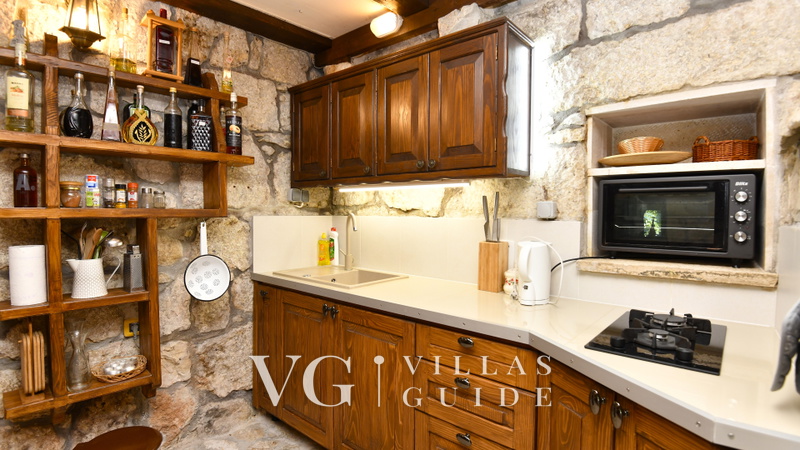 Holiday Home Volat -Baška Voda