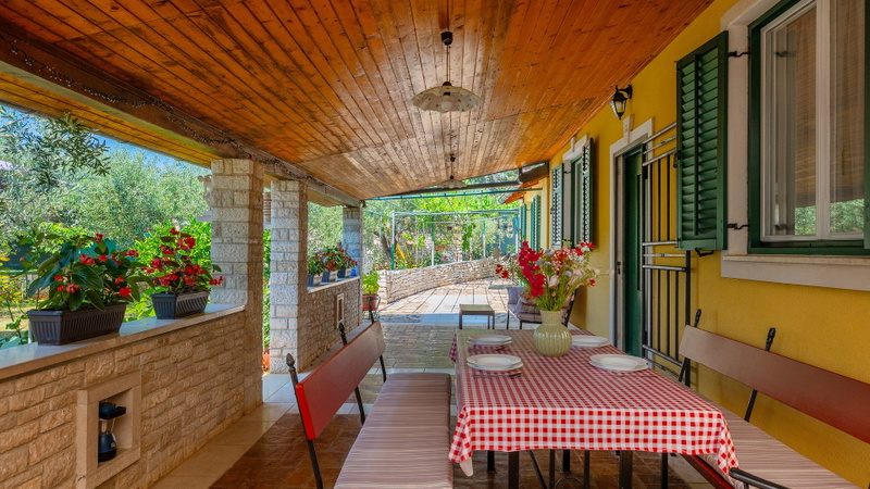 Casa Mandulera