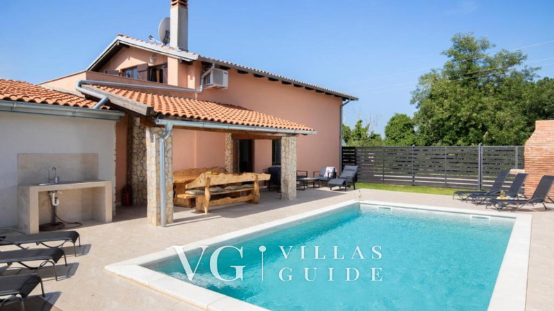 Villa Franika