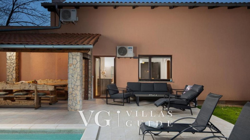 Villa Franika