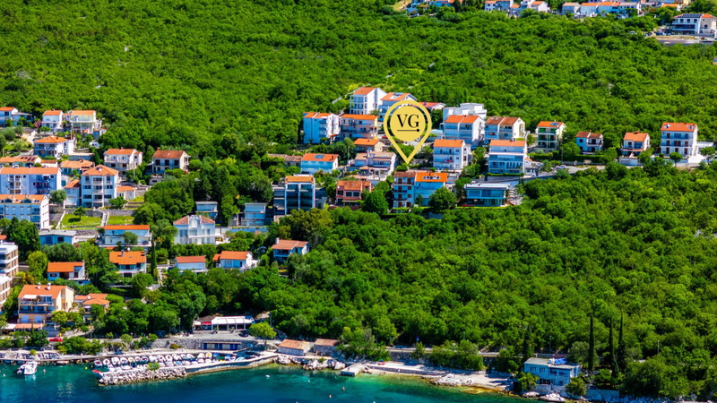 Beachfront apartment 2 - Dramalj