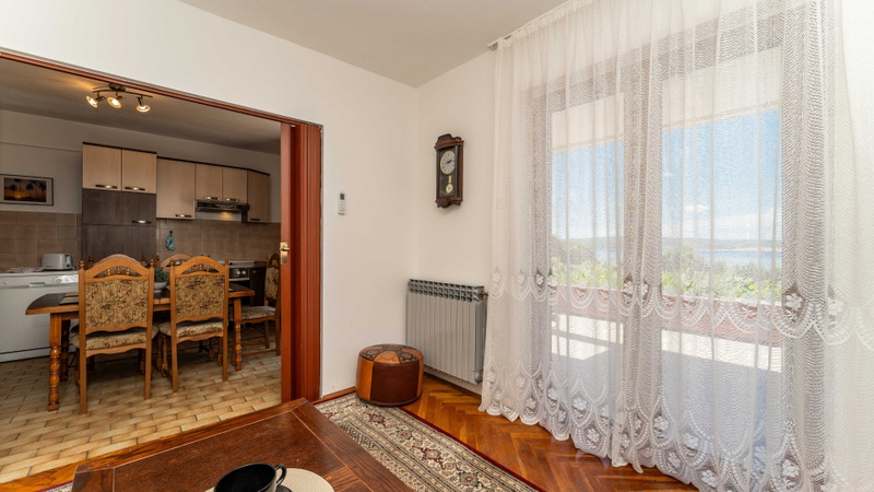 Beachfront apartment 3 - Dramalj