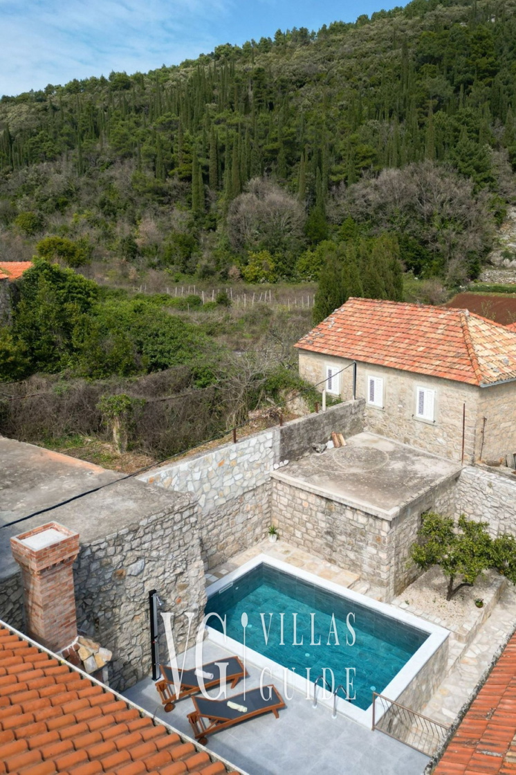 Villa Rosalia Poljice Garden and property exterior