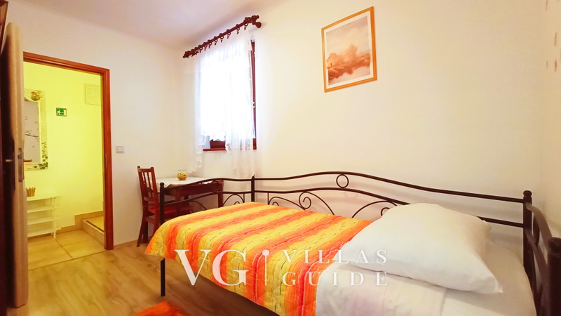 Villa Old Town House Camera da letto
