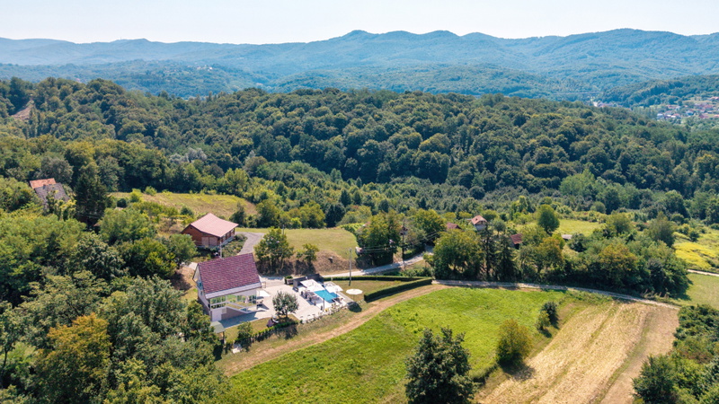 Holiday Home Cerine Hill