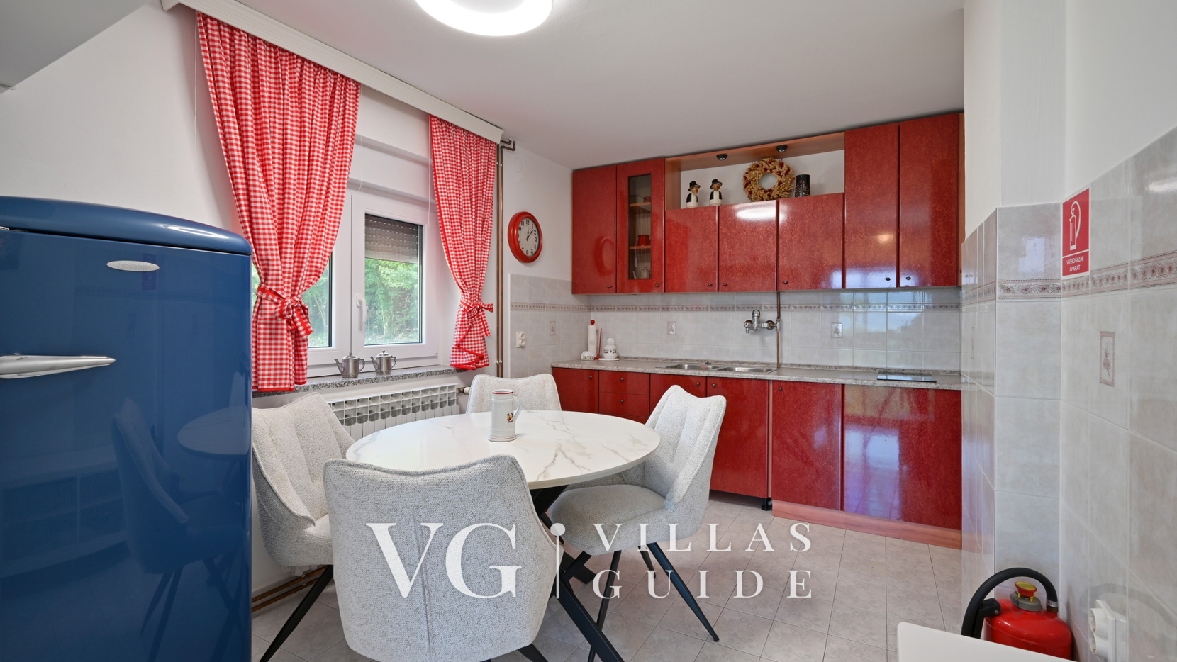 Holiday Home Cerine Hill Kuhinja