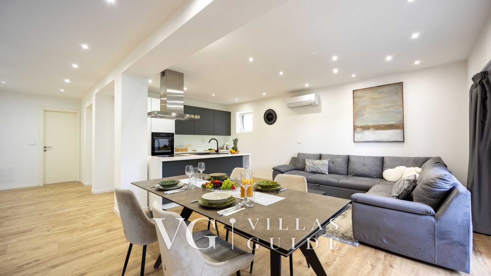 Apartment with pool Ivano