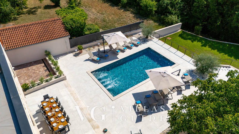 Villa Lithos Pool