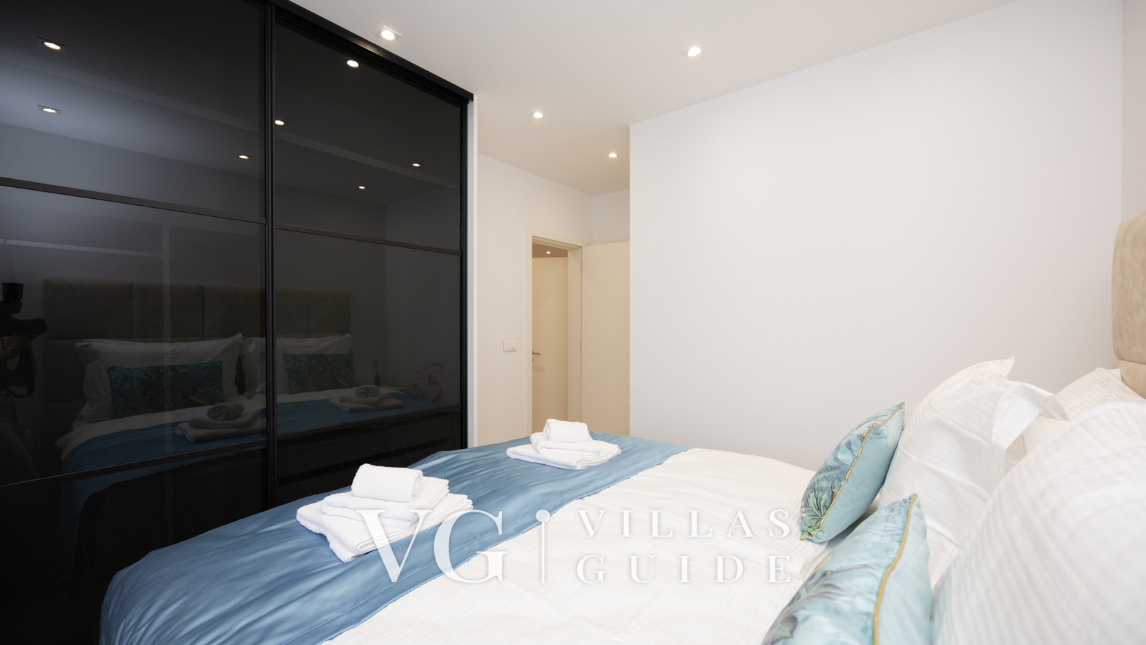 Apartment with pool Jeniffer Bedroom