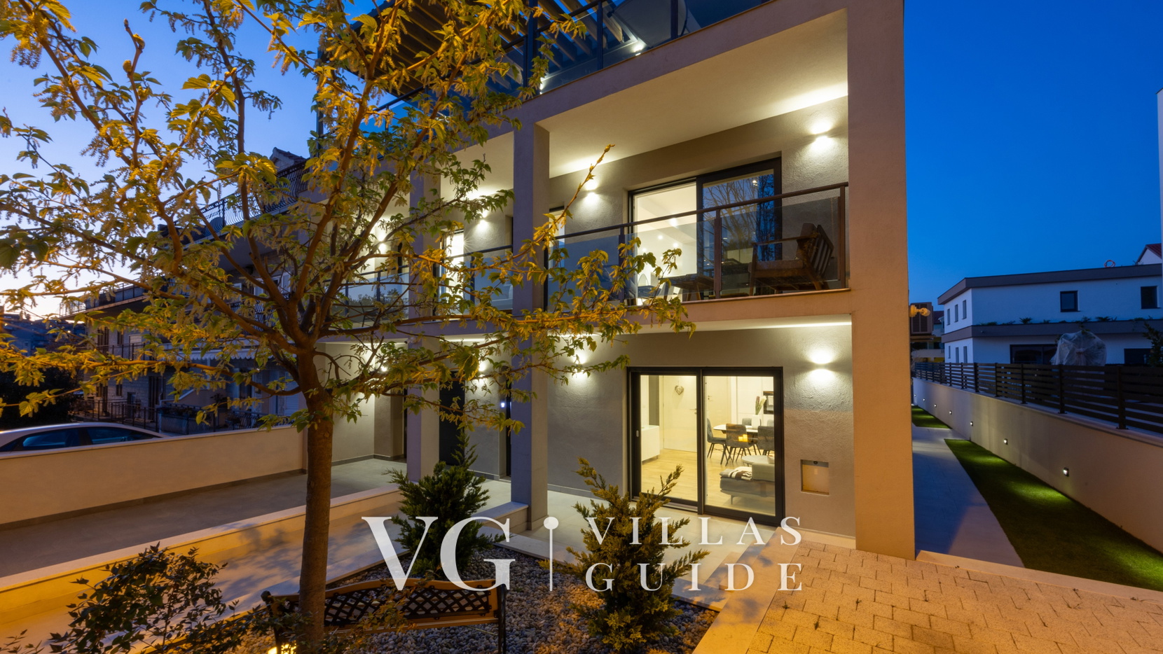 Apartment with pool Jeniffer Garden and property exterior