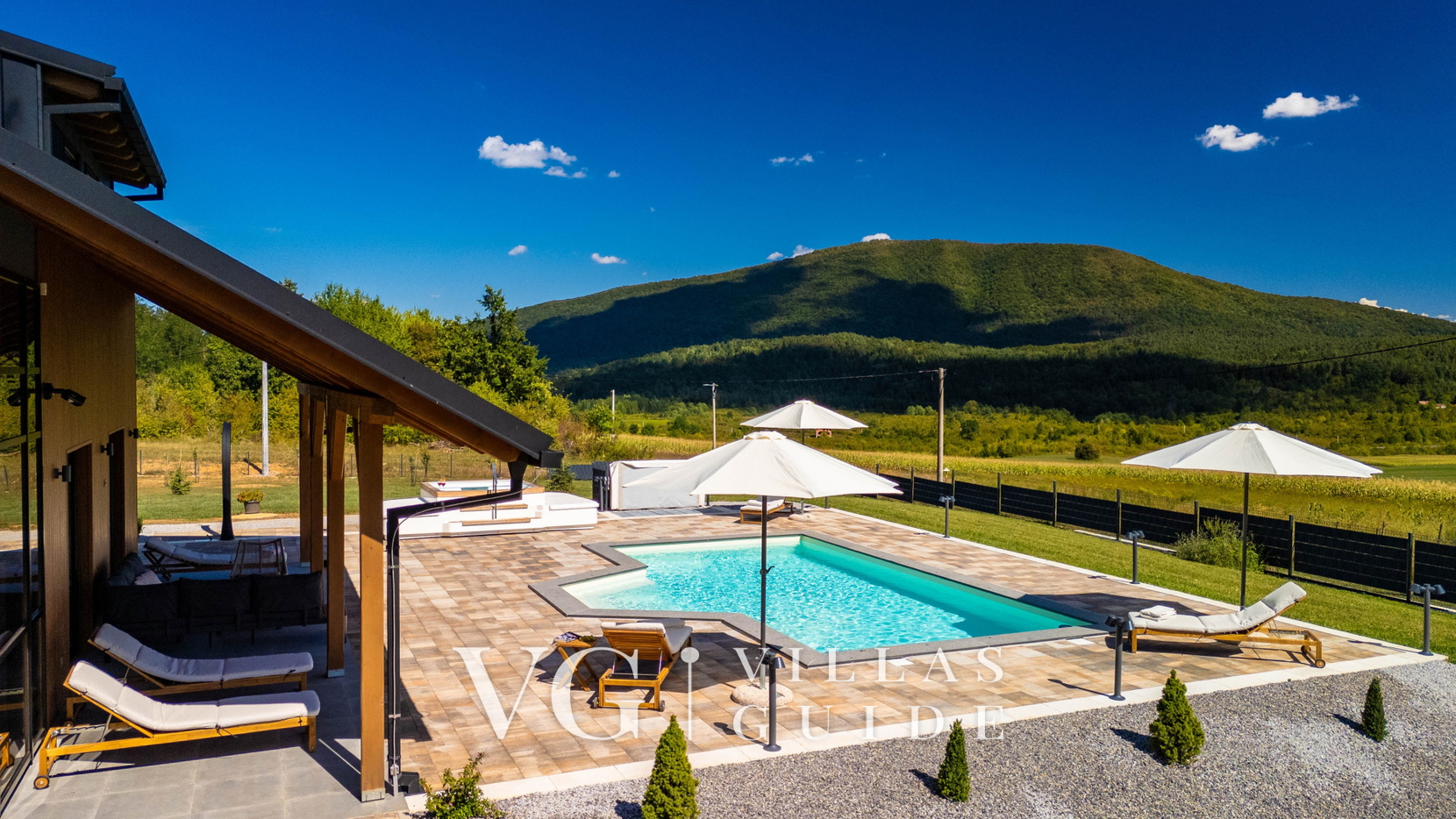 Villa Josephine by Vidrovaca Lika