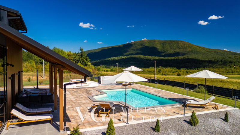 Villa Josephine by Vidrovaca Lika Bazen