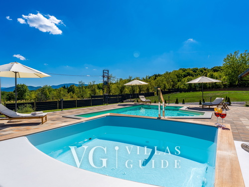 Villa Josephine by Vidrovaca Lika