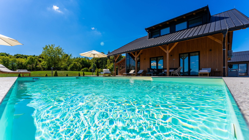 Villa Josephine by Vidrovaca Lika