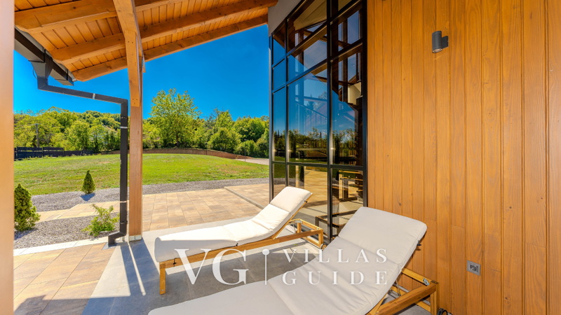 Villa Josephine by Vidrovaca Lika Bazen