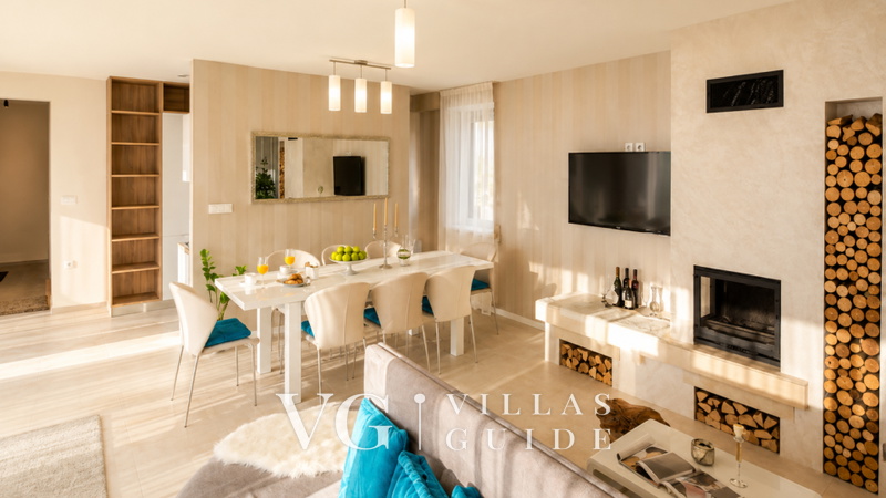 Villa Royal Gold