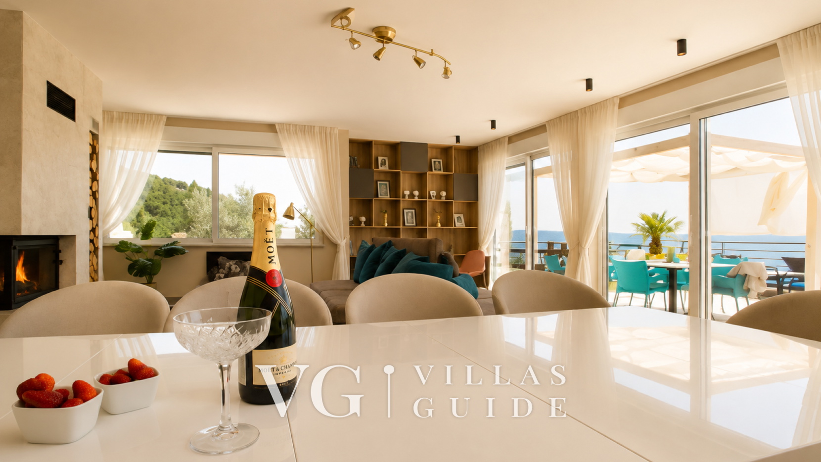 Villa Royal Gold Wohnzimmer