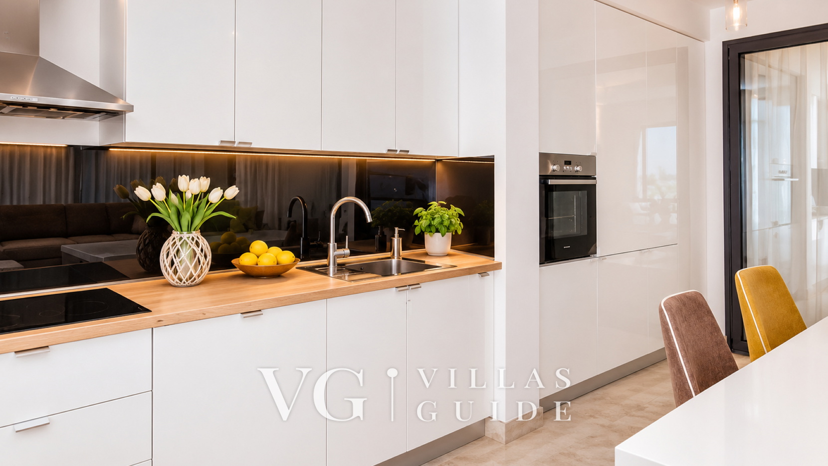 Villa Royal Pearl Kitchen