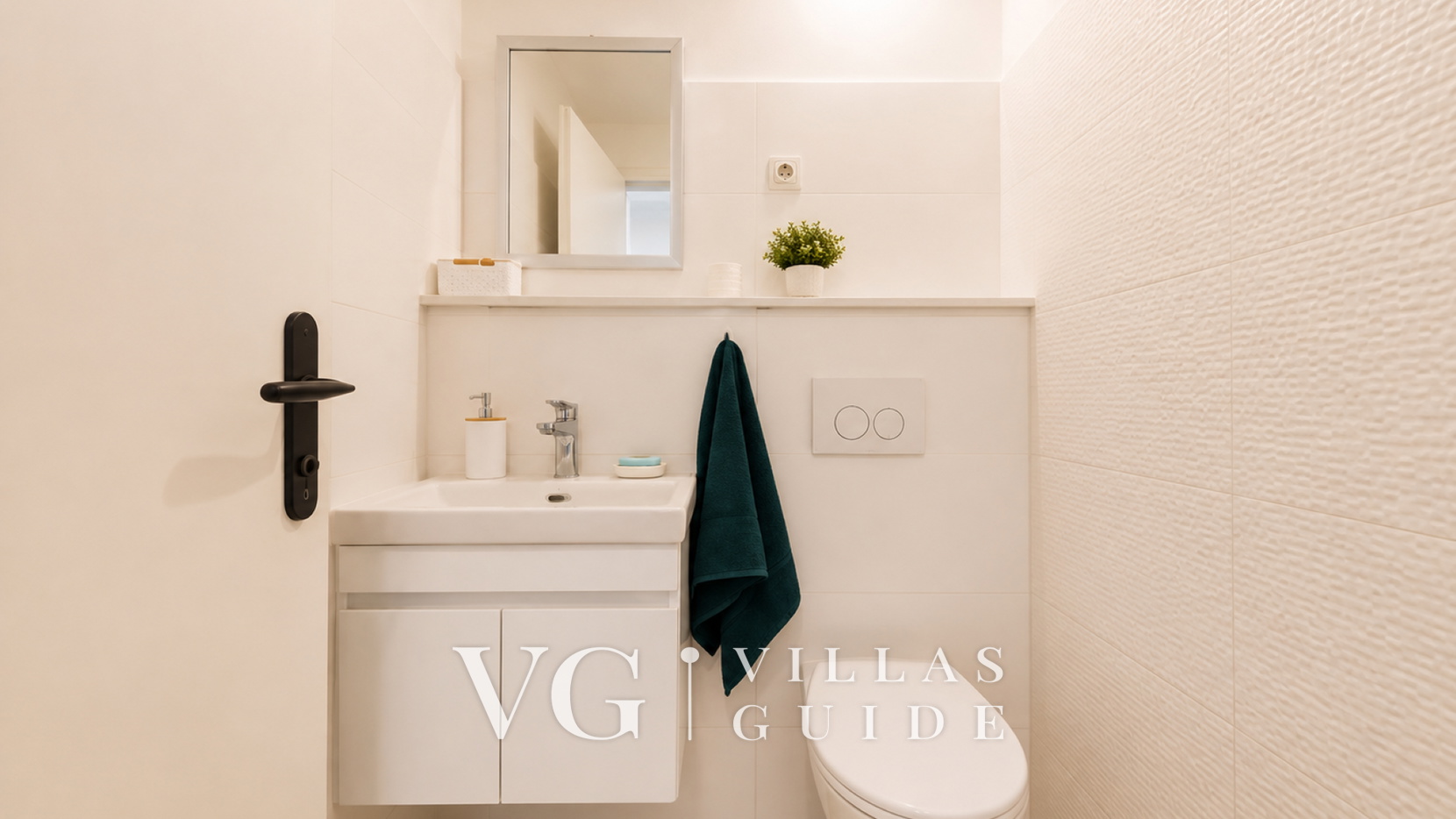 Casa Heidi Guest toilet