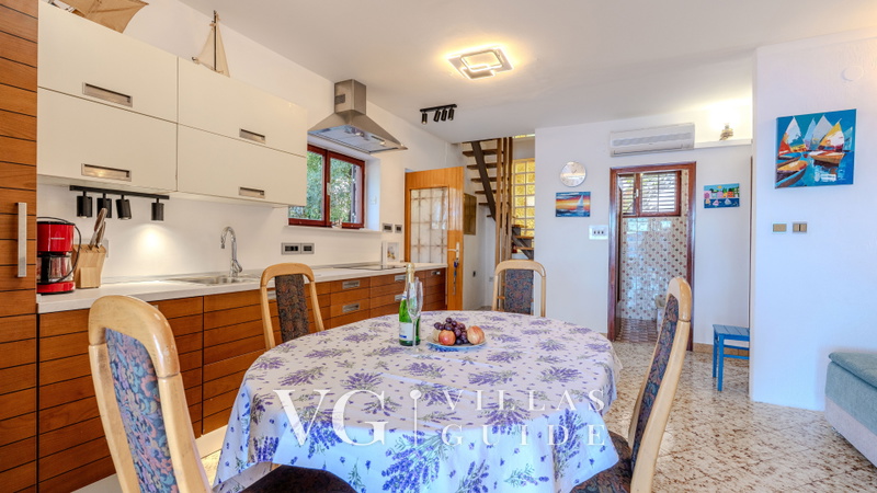 Holiday home view beachfront Jadranovo Kuhinja