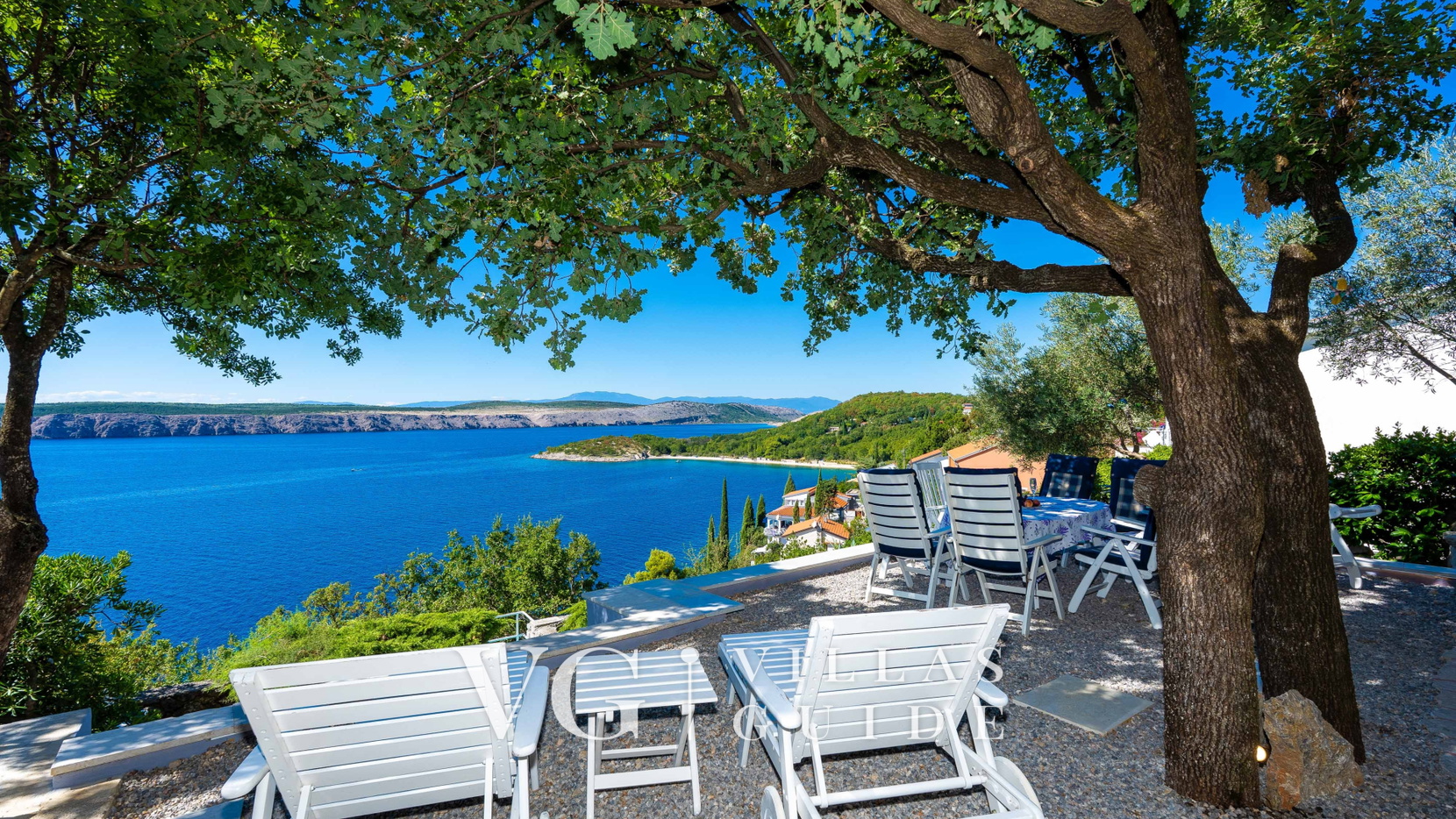 Holiday home view beachfront Jadranovo Dvorište i vanjski dio objekta