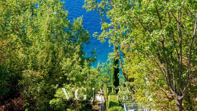 Holiday home view beachfront Jadranovo Dvorište i vanjski dio objekta