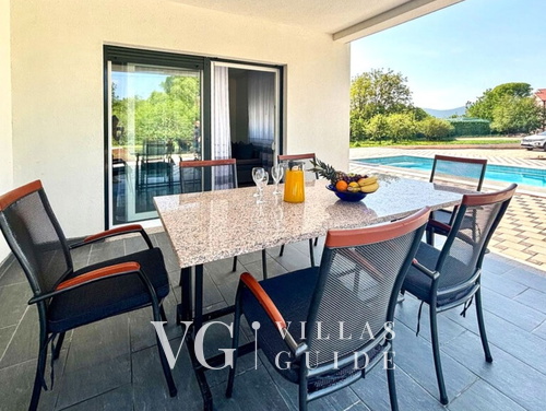 Villa Mirela