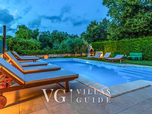 Villa Familia