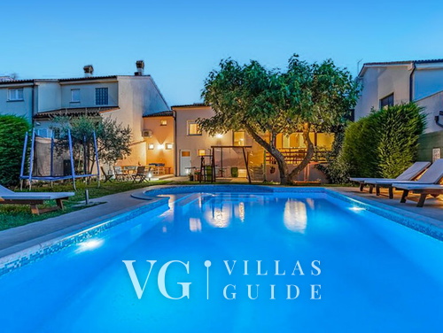 Villa Familia
