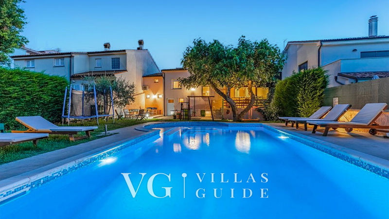 Villa Familia